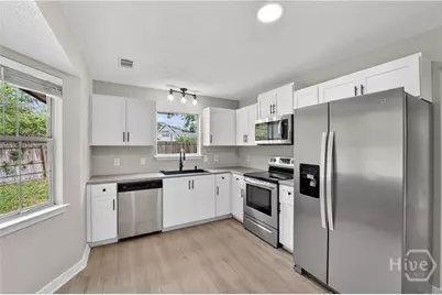 32 Tara Manor Drive, Savannah, GA 31406 - Photo 13