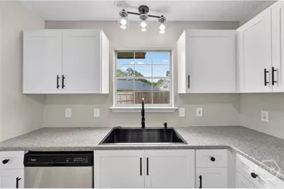 32 Tara Manor Drive, Savannah, GA 31406 - Photo 11