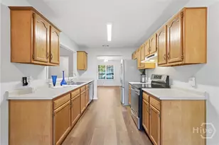1910 Linnhurst Dr, Savannah, GA 31404 - Photo 9