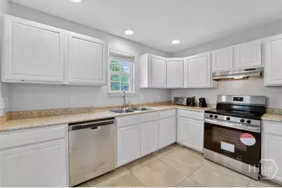 2008 Essex Avenue, Savannah, GA 31405 - Photo 11