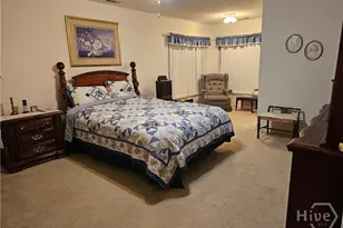 127 Lake Shore Dr, Savannah, GA 31419 - Photo 13
