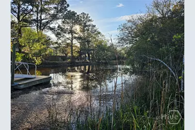 127 Lakeshore Drive, Savannah, GA 31419 - Photo 5