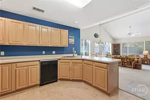 99 Shipwatch Rd, Savannah, GA 31410 - Photo 15