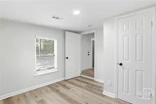 1009 W 52nd St, Savannah, GA 31405 - Photo 21
