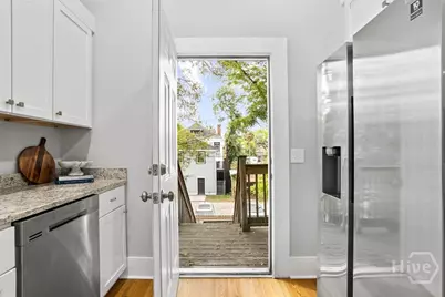 311 W 39th Street, Savannah, GA 31401 - Photo 35