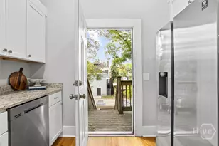 311 W 39th St, Savannah, GA 31401 - Photo 35