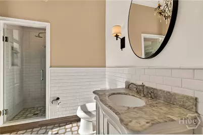 121 E 36th Street, Savannah, GA 31401 - Photo 31