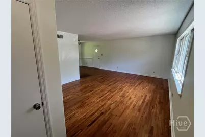 32 Pine Drive, Savannah, GA 31405 - Photo 5