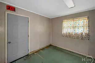 114 W 61st St, Savannah, GA 31401 - Photo 43