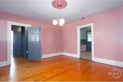 801 E 36th Street, Savannah, GA 31401 - Photo 7