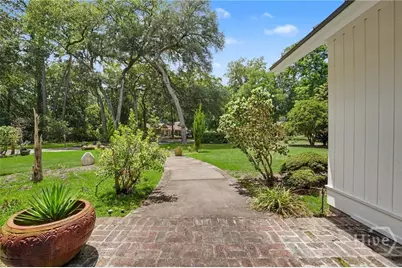 26 Hemingway Drive, Savannah, GA 31411 - Photo 15