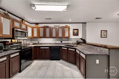 64 Shipwatch Road, Savannah, GA 31410 - Photo 17
