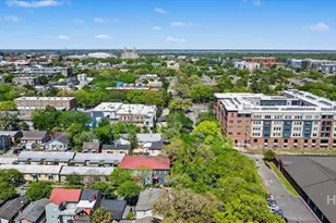 341 E Broad St, Savannah, GA 31401 - Photo 35