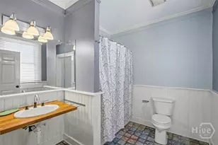 341 E Broad St, Savannah, GA 31401 - Photo 21