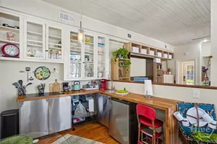 341 E Broad St, Savannah, GA 31401 - Photo 7
