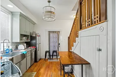 341 E Broad Street, Savannah, GA 31401 - Photo 17