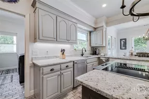 2 Thibault Ln, Savannah, GA 31411 - Photo 17