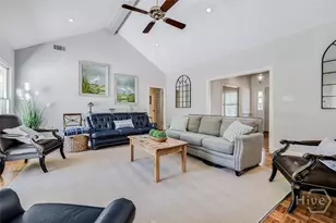 2 Thibault Ln, Savannah, GA 31411 - Photo 11