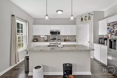 217 W W Winn Avenue, Hinesville, GA 31313 - Photo 15