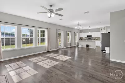 217 W W Winn Avenue, Hinesville, GA 31313 - Photo 11