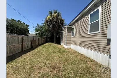 1112 E Bolton Street, Savannah, GA 31401 - Photo 11