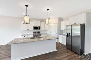 382 Quail Run Way SE, Allenhurst, GA 31301 - Photo 13