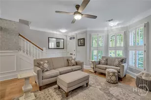 621 Tattnall St, Savannah, GA 31401 - Photo 11