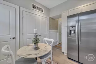 621 Tattnall St, Savannah, GA 31401 - Photo 21