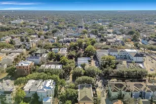 621 Tattnall St, Savannah, GA 31401 - Photo 47