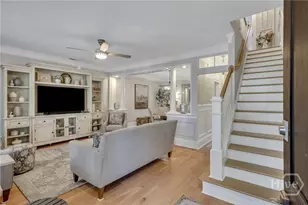 621 Tattnall St, Savannah, GA 31401 - Photo 7