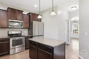 669 Red Oak Ln, Hinesville, GA 31313 - Photo 11