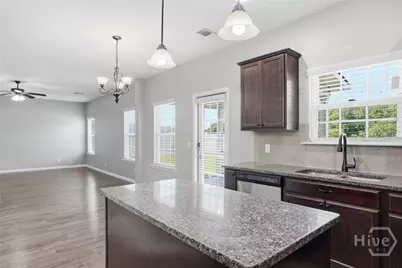 669 Red Oak Lane, Hinesville, GA 31313 - Photo 13