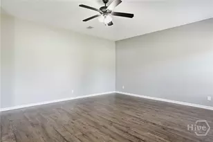 669 Red Oak Ln, Hinesville, GA 31313 - Photo 17