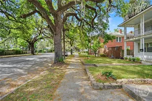 3211 Bull St, Savannah, GA 31405 - Photo 3