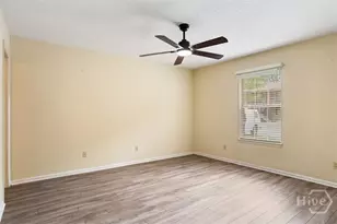 211 E Edgewater Rd, Savannah, GA 31406 - Photo 9