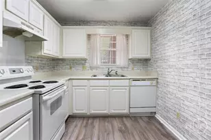 211 E Edgewater Rd, Savannah, GA 31406 - Photo 7