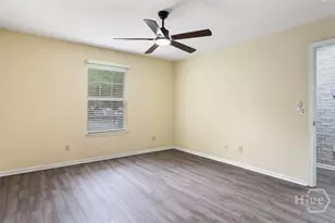 211 E Edgewater Rd, Savannah, GA 31406 - Photo 11