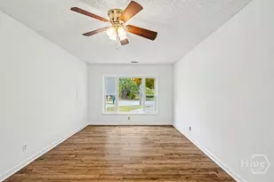 762 Robin Hood Dr, Hinesville, GA 31313 - Photo 13