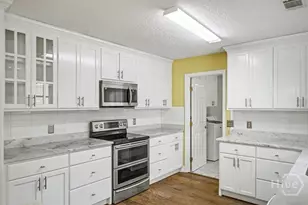 762 Robin Hood Dr, Hinesville, GA 31313 - Photo 11