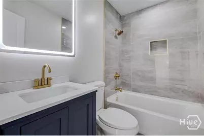 2110 E 56th Street, Savannah, GA 31406 - Photo 15