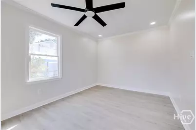 2110 E 56th Street, Savannah, GA 31406 - Photo 23