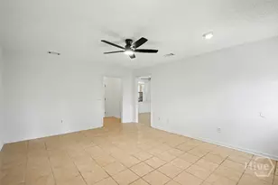 761 Robin Hood Dr, Hinesville, GA 31313 - Photo 5