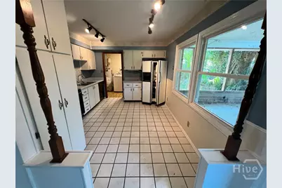 308 Wendy Hill Road, Savannah, GA 31410 - Photo 9
