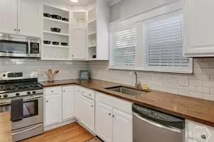 1507 E 51st St, Savannah, GA 31404 - Photo 11