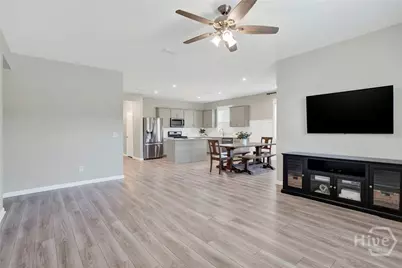815 Longleaf Drive, Richmond Hill, GA 31324 - Photo 5