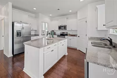 60 McCrady Drive, Richmond Hill, GA 31324 - Photo 9