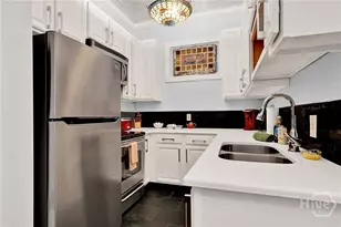 503 E Mc Donough St, Savannah, GA 31401 - Photo 17