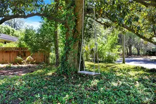 4606 Sussex Pl, Savannah, GA 31405 - Photo 5