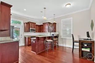 522 E 40th St, Savannah, GA 31401 - Photo 15