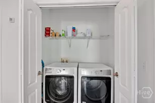 522 E 40th St, Savannah, GA 31401 - Photo 29